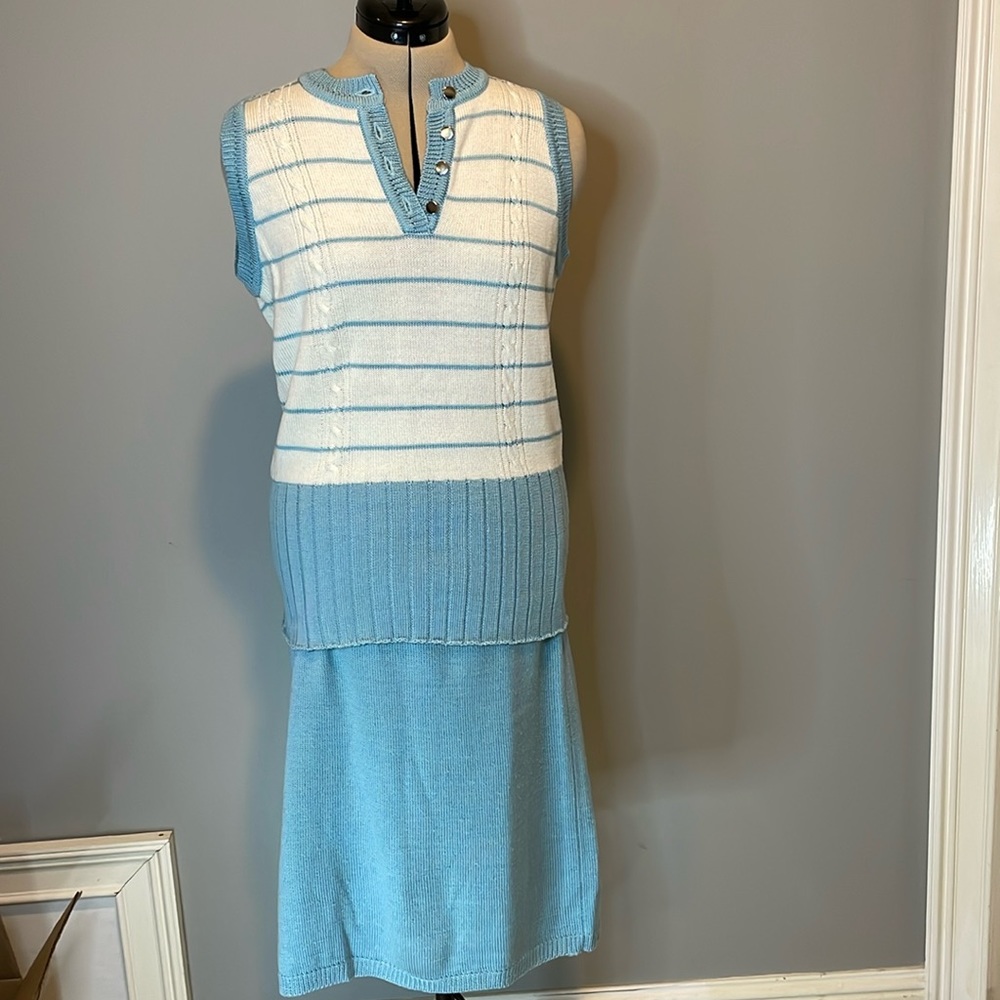 Vintage 70s Career Acrylic Knit Skirt & Sleeveless Sweater.